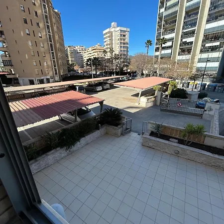 Magnifica Ubicacion ,amplio ,luminoso, A 50 M De La Playa Διαμέρισμα *