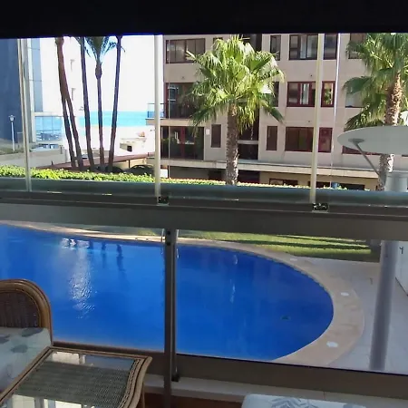 Apartment Magnifica Ubicacion ,amplio ,luminoso, A 50 M De La Playa *