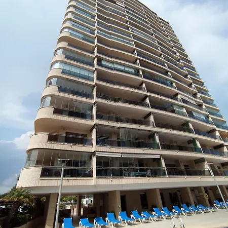 Apartment Magnifica Ubicacion ,amplio ,luminoso, A 50 M De La Playa *
