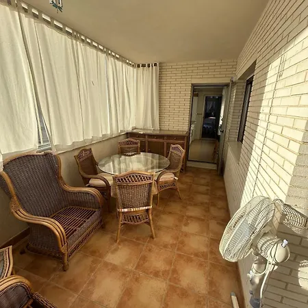 Апартаменти Magnifica Ubicacion ,amplio ,luminoso, A 50 M De La Playa *