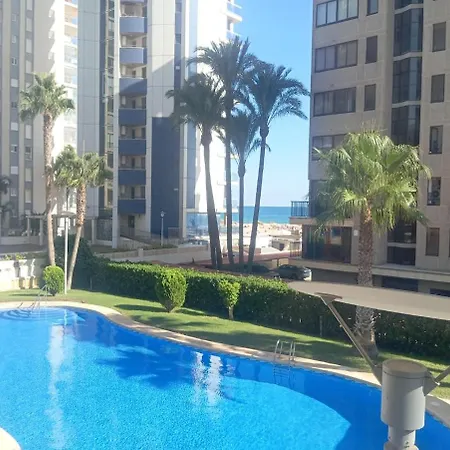 Apartment Magnifica Ubicacion ,amplio ,luminoso, A 50 M De La Playa