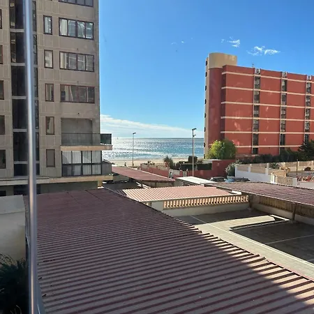 Magnifica Ubicacion ,amplio ,luminoso, A 50 M De La Playa Apartment *