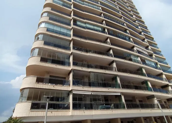 Apartment Magnifica Ubicacion ,amplio ,luminoso, A 50 M De La Playa *