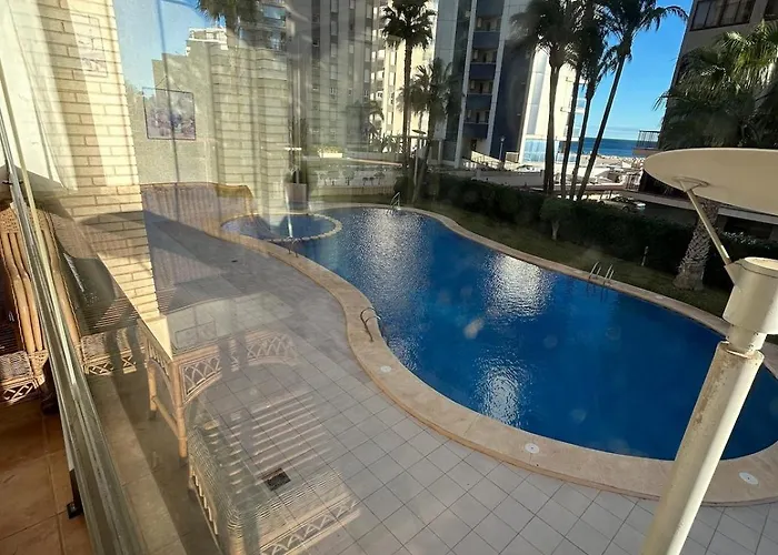 Magnifica Ubicacion ,amplio ,luminoso, A 50 M De La Playa Calpe