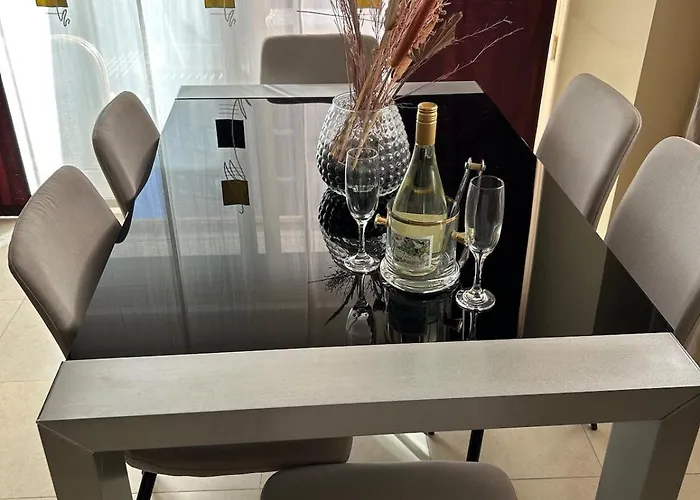 Magnifica Ubicacion ,amplio ,luminoso, A 50 M De La Playa Calpe