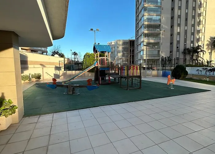 Magnifica Ubicacion ,amplio ,luminoso, A 50 M De La Playa Calpe