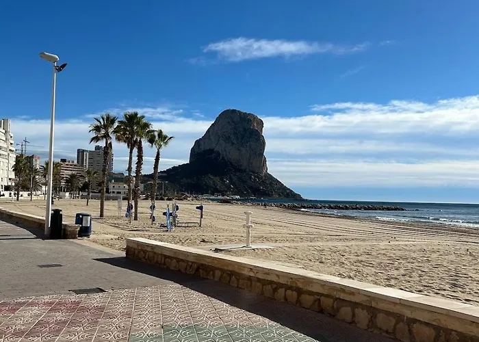 Magnifica Ubicacion ,amplio ,luminoso, A 50 M De La Playa Apartment