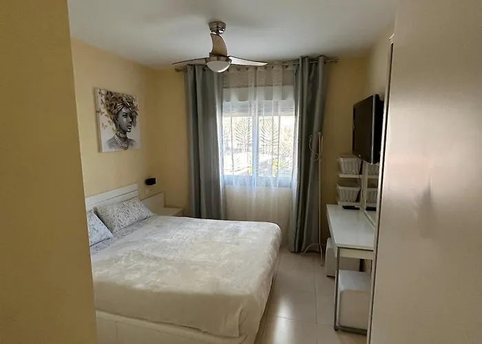 Apartment Magnifica Ubicacion ,amplio ,luminoso, A 50 M De La Playa *