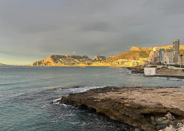 Magnifica Ubicacion ,amplio ,luminoso, A 50 M De La Playa Calpe