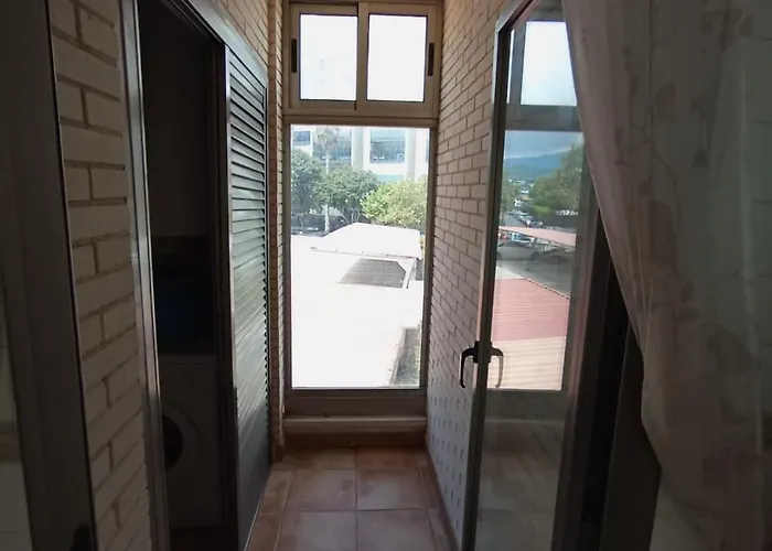 Magnifica Ubicacion ,amplio ,luminoso, A 50 M De La Playa Apartment