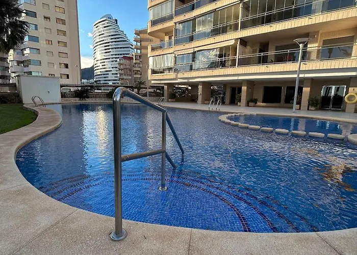 Magnifica Ubicacion ,amplio ,luminoso, A 50 M De La Playa Apartment *