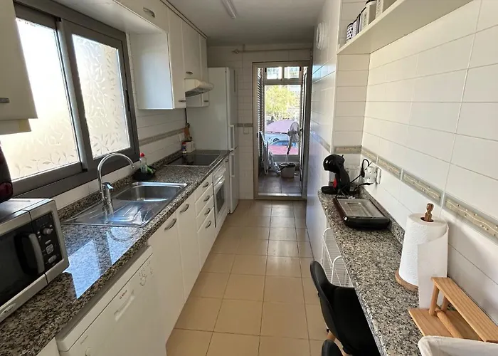 Magnifica Ubicacion ,amplio ,luminoso, A 50 M De La Playa Апартаменты Кальпе