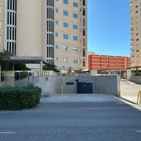 Magnifica Ubicacion ,amplio ,luminoso, A 50 M De La Playa Lejlighed