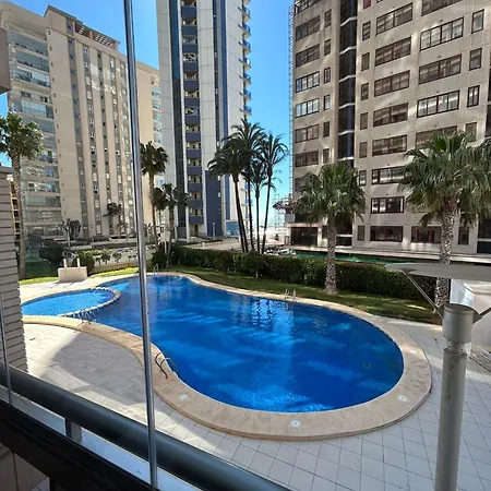 Magnifica Ubicacion ,amplio ,luminoso, A 50 M De La Playa Apartment Calp